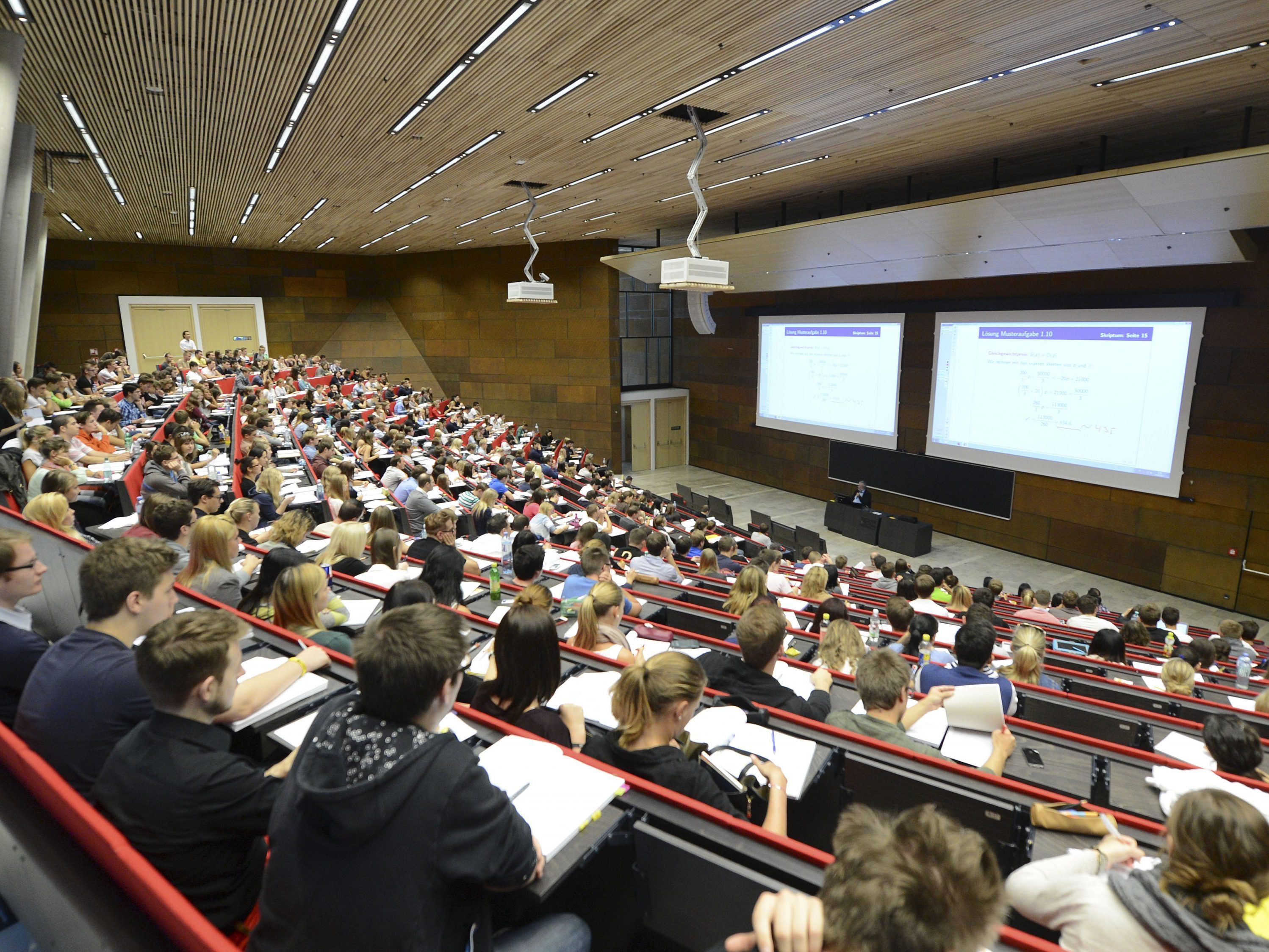 Teile der Medizin-Universität in Wien ziehen um. Teile der Medizin-Universität in Wien ziehen um.