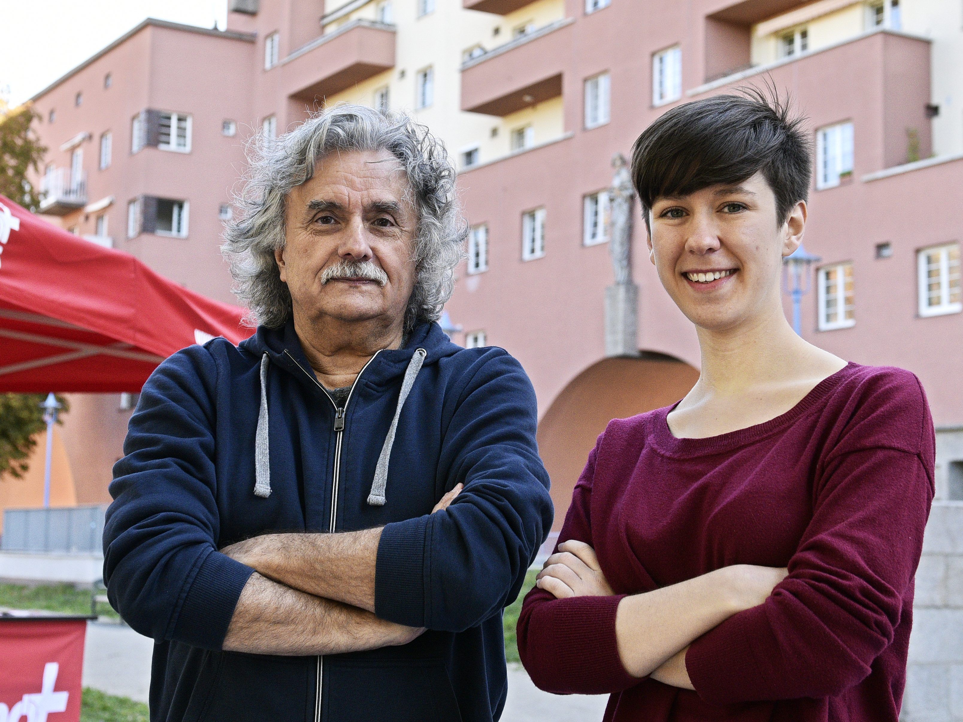 Die KPÖ-Plus-Spitzenkandidaten Mirko Messner und Flora Petrik