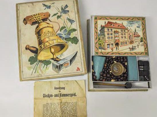Fast vergessene Brett- und Kartenspiele werden im Museum Frühmesshaus neu belebt.