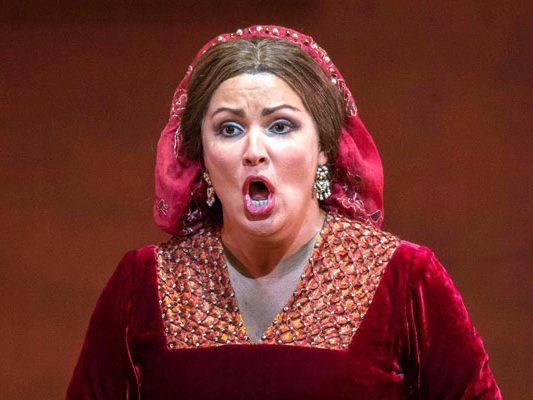 Anna Netrebko wird zum Saisonauftakt der Wiener Staatsoper nicht in "Il Trovatore" auftreten können.