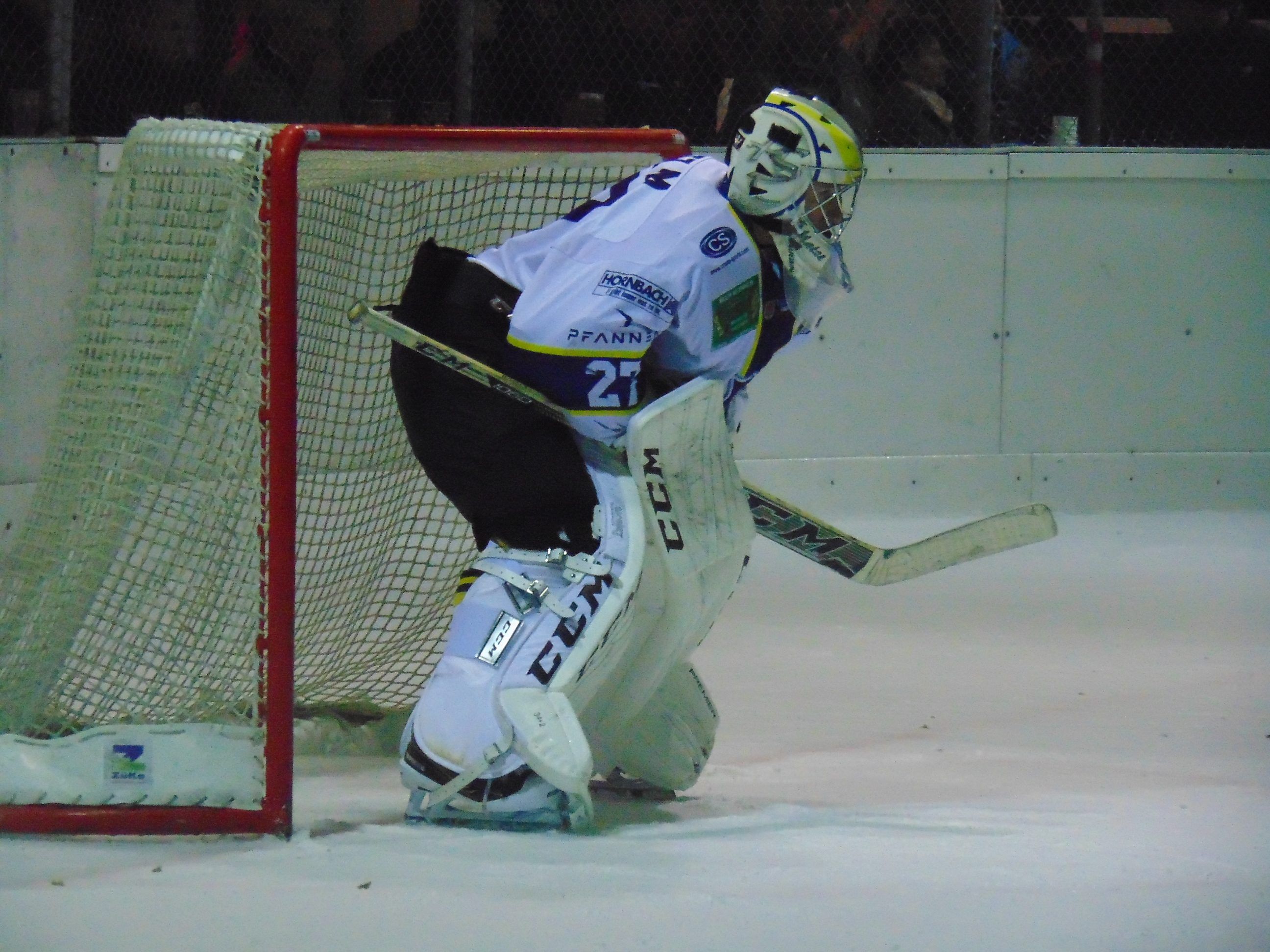 Keeper Mathias Fritz wird auch in der kommenden Saison für den HSC auflaufen Keeper Mathias Fritz wird auch in der kommenden Saison für den HSC auflaufen