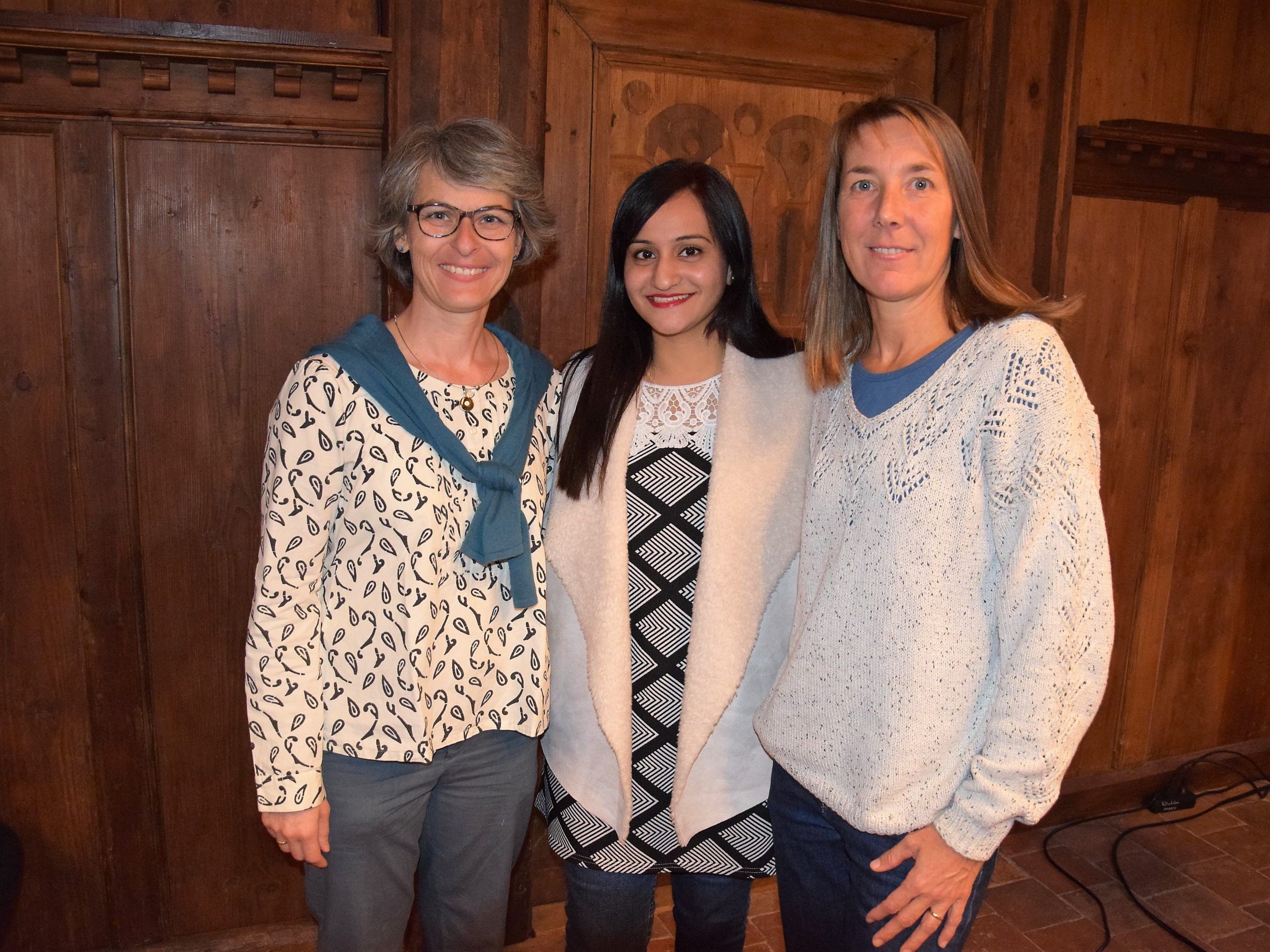 v.l. Beate Scheier, Kimberley Miranda und Birgit Calix