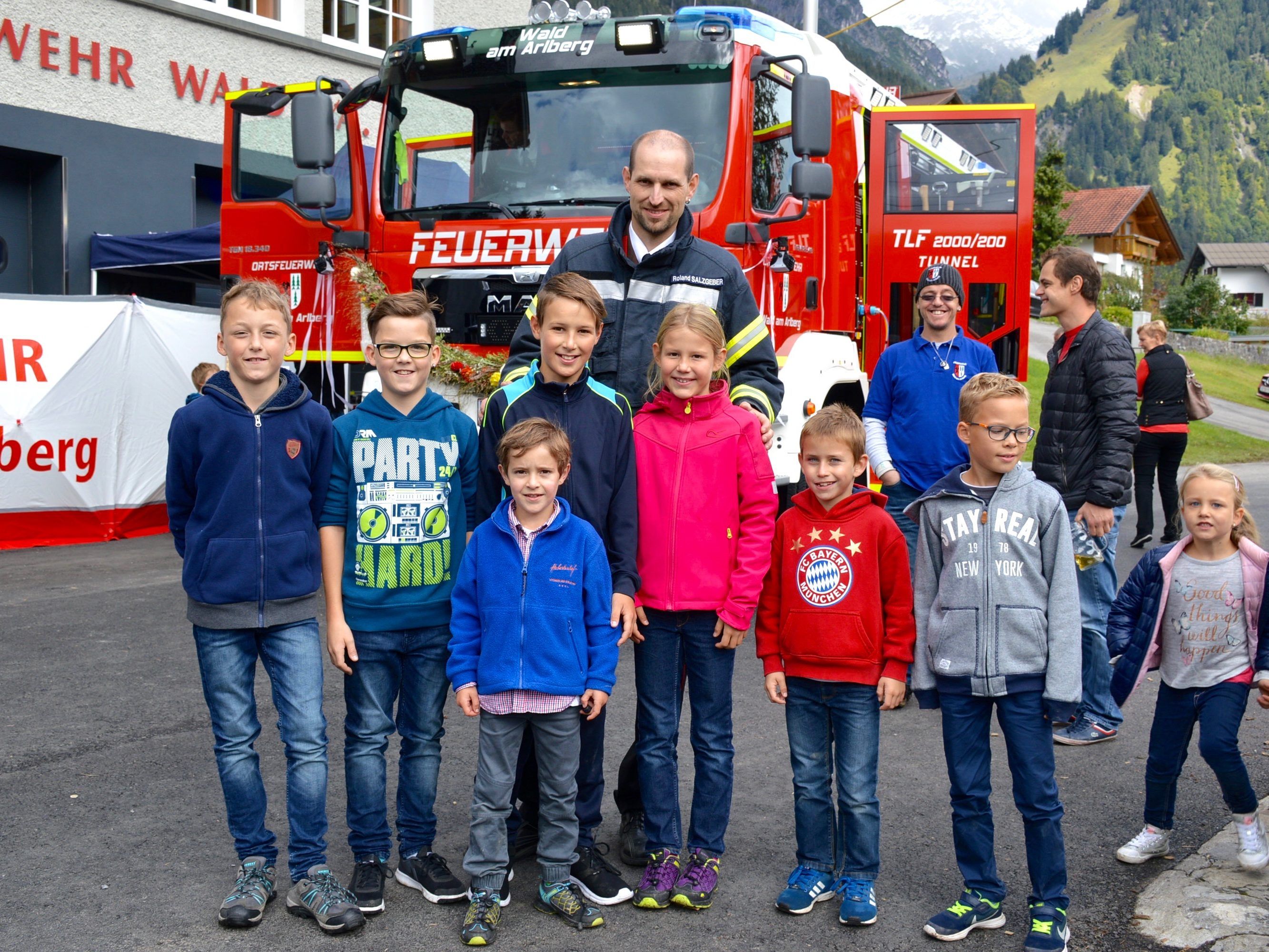 Das Fest der Bergrettung und Ortsfeuerwehr begeisterte auch die jüngsten Besucher.