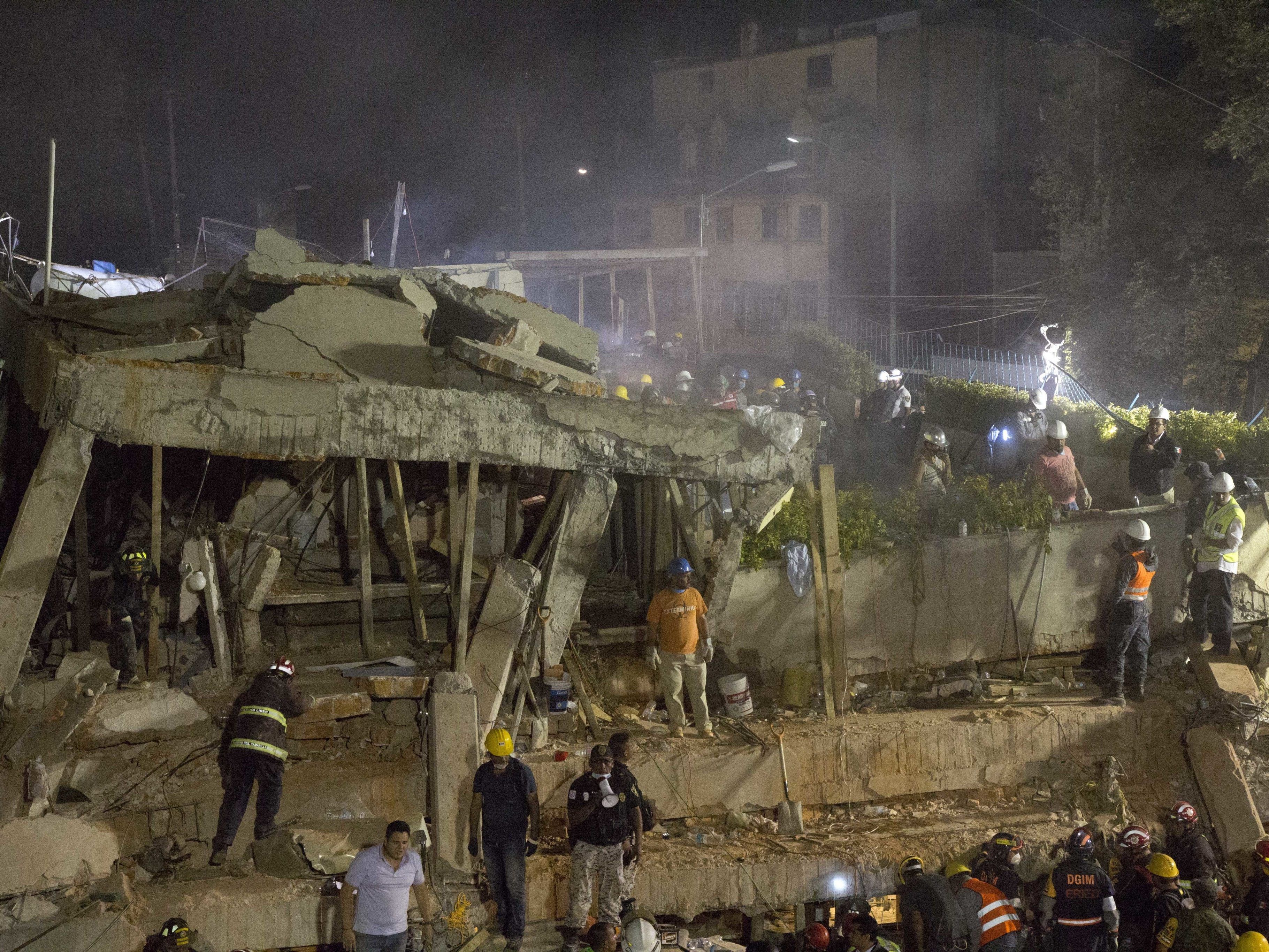 Allein in Hauptstadt mindestens 117 Menschen ums Leben gekommen. Allein in Hauptstadt mindestens 117 Menschen ums Leben gekommen.