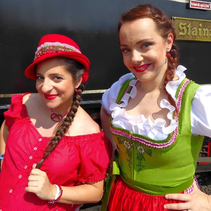 Die KERNÖLAMAZONEN sind zum ersten Mal im Kino zu sehen.