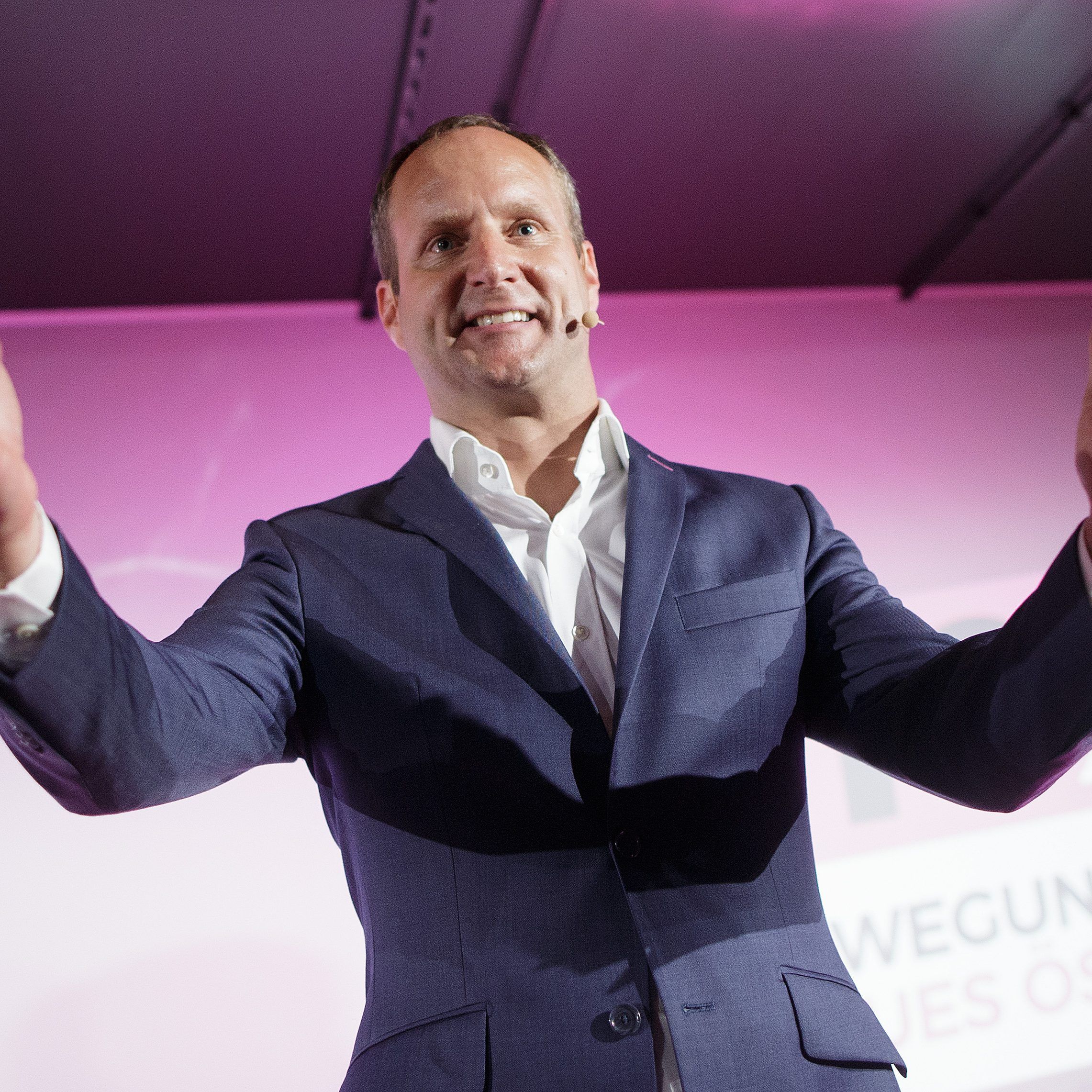 Die NEOS wollen eine Entbürokratisierung der Wirtschaft