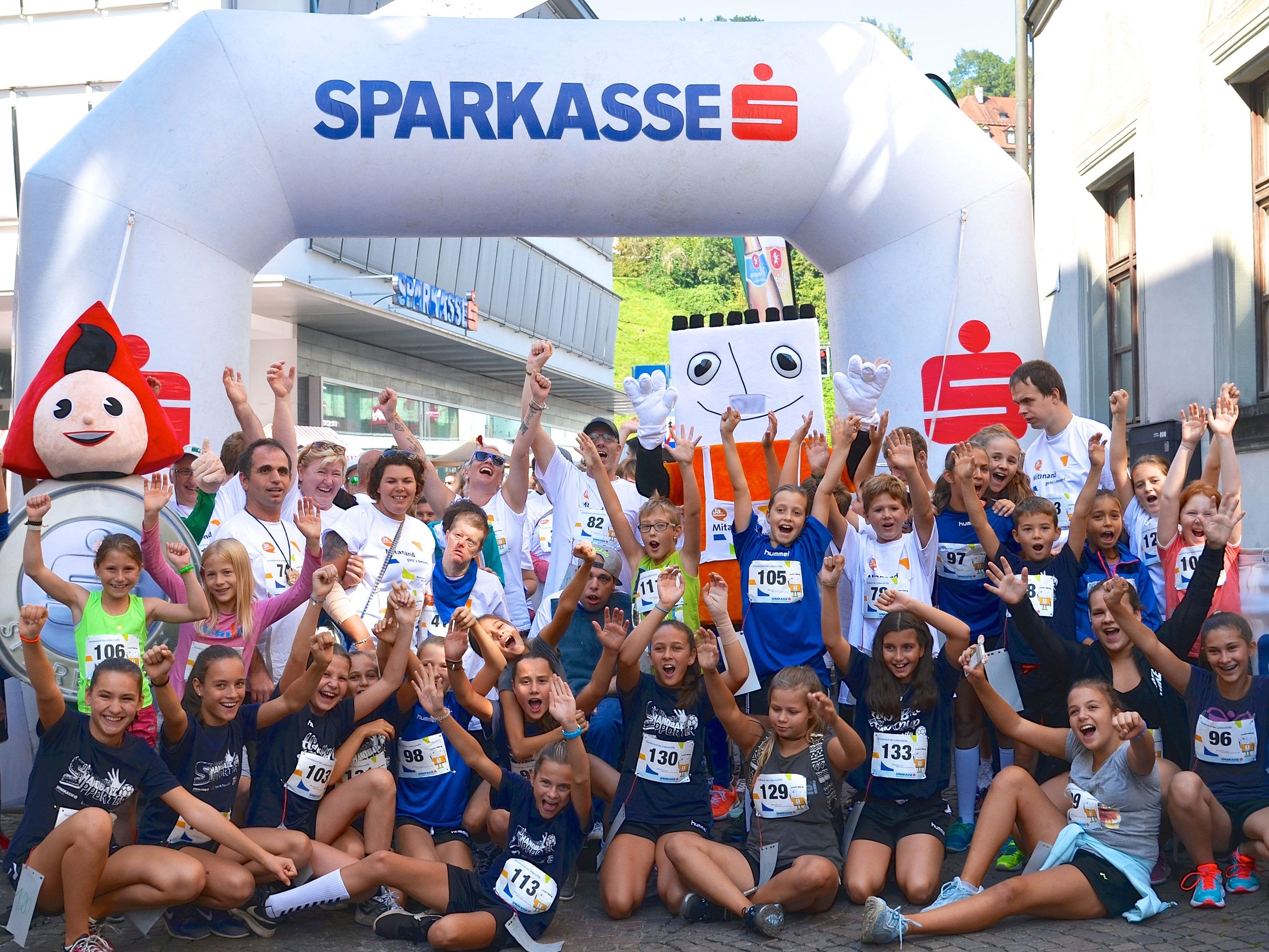 Nur „Mitanand“ ist der Feldkircher Stundenlauf möglich.