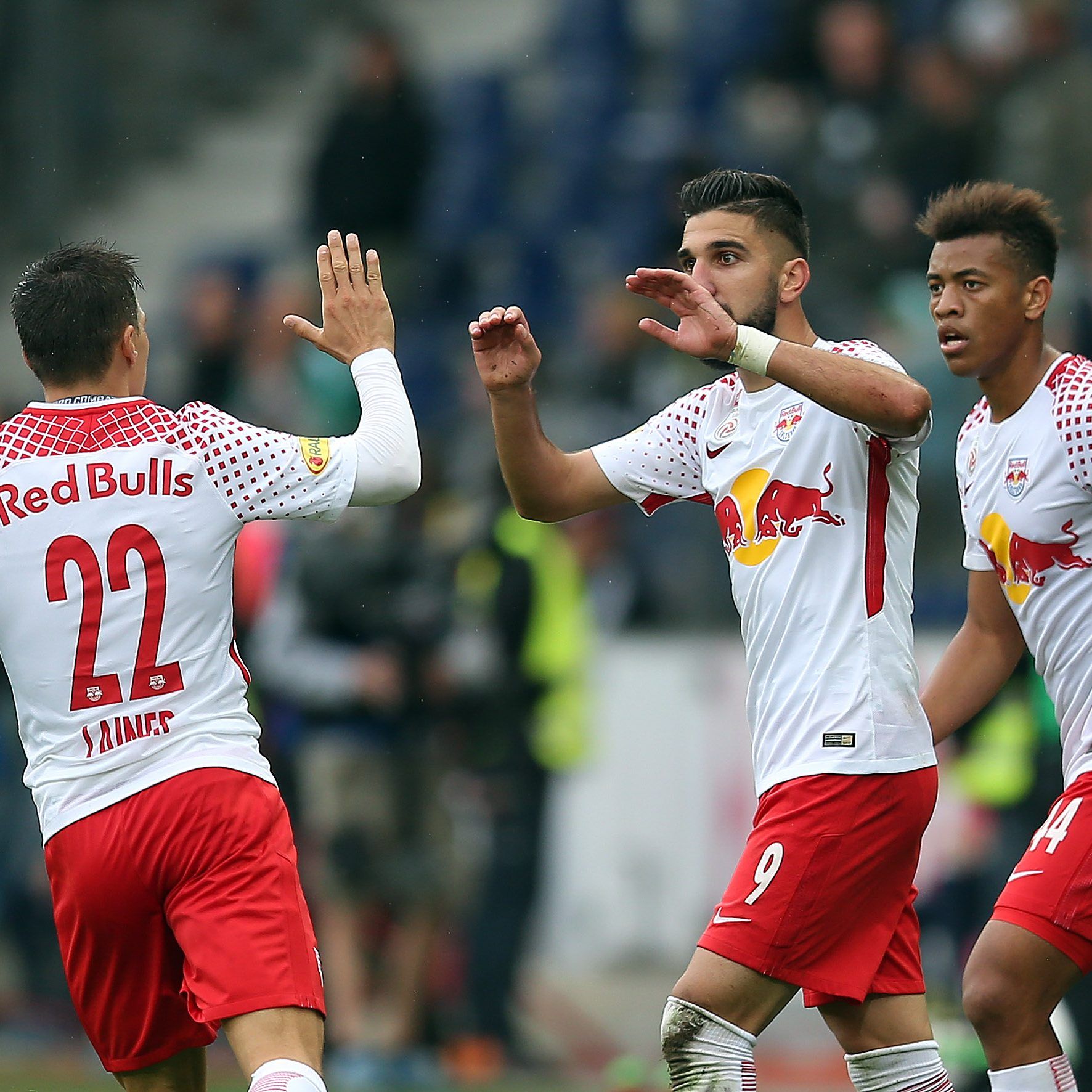 Red Bull Salzburg gastiert zum Auftakt der Europa League bei Vitória Guimarães in Portugal.
