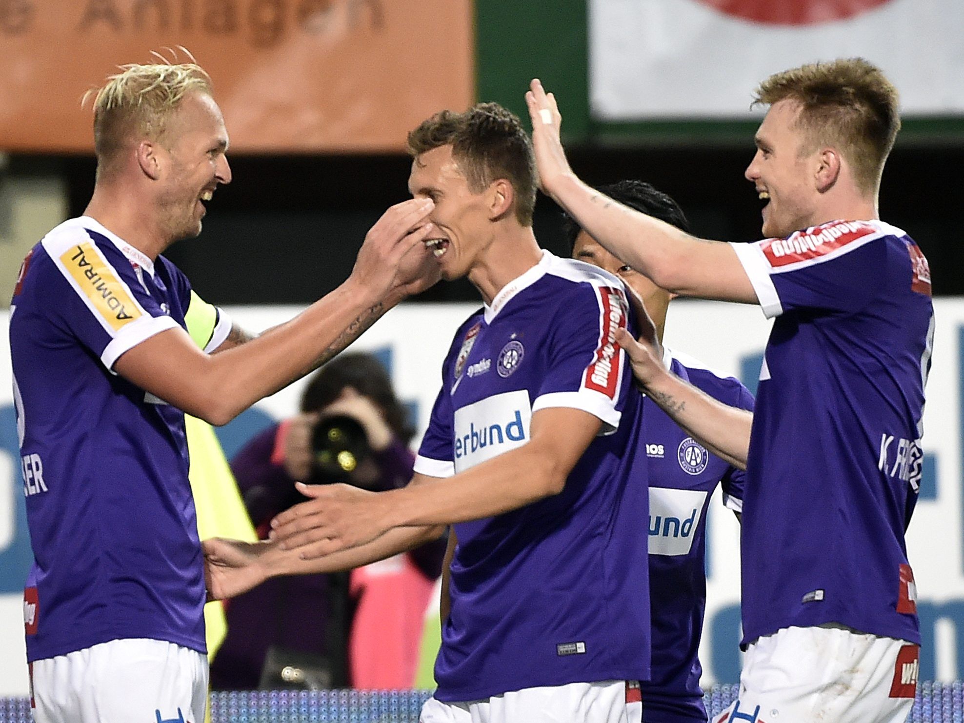 Die Wiener Austria erwartet auswärts bei AEK Athen eine äußerst schwierige Aufgabe. Die Wiener Austria erwartet auswärts bei AEK Athen eine äußerst schwierige Aufgabe.
