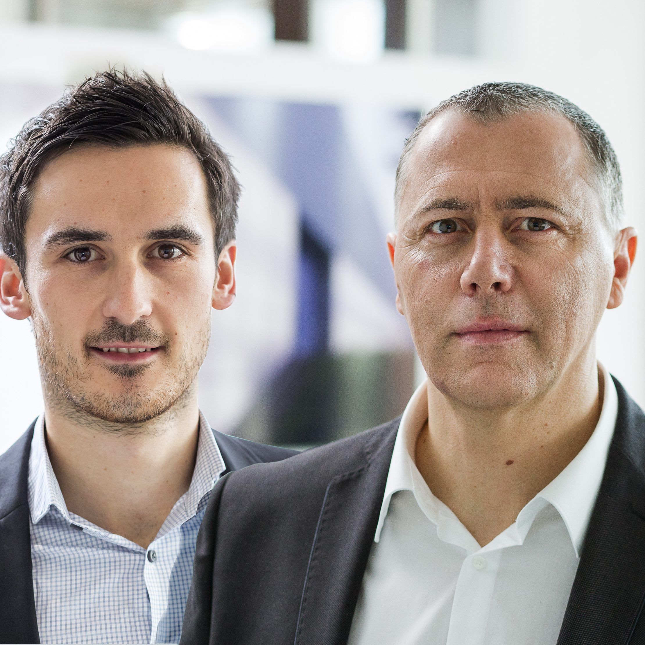 Mario Bischof (links) und Eckehard Schöch sind die Geschäftsführer von i+R Industrie- & Gewerbebau.