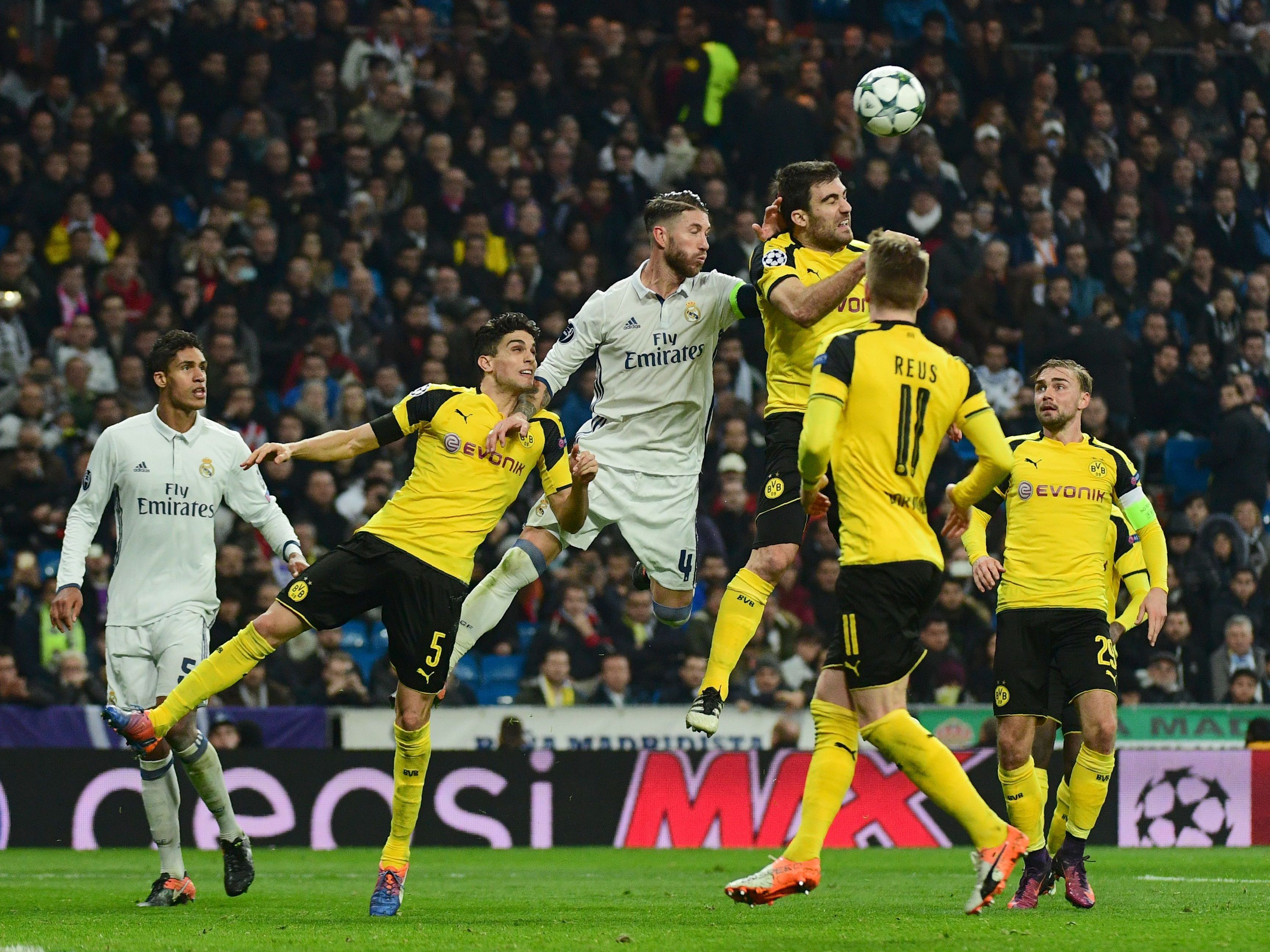 Borussia Dortmund trifft Dienstagabend in der Champions League auf Titelverteidiger Real Madrid. Borussia Dortmund trifft Dienstagabend in der Champions League auf Titelverteidiger Real Madrid.
