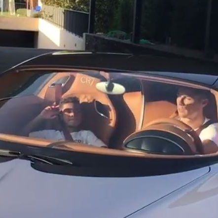 Neues Spielzeug für Cristiano Ronaldo.