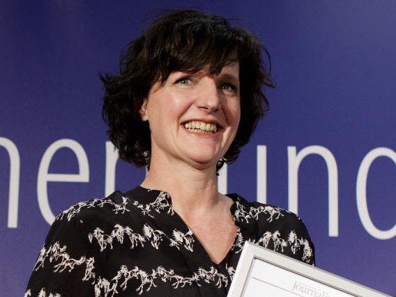 Doris Knecht ist mit ihrem Roman „Alles über Beziehungen“ für die Longlist des Österreichischen Buchpreises nominiert Doris Knecht ist mit ihrem Roman „Alles über Beziehungen“ für die Longlist des Österreichischen Buchpreises nominiert