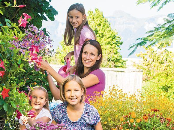 Auf die Besucher der Flora Gala wartet ein abwechslungsreiches Programm. Der Eintritt ist frei! Auf die Besucher der Flora Gala wartet ein abwechslungsreiches Programm. Der Eintritt ist frei!