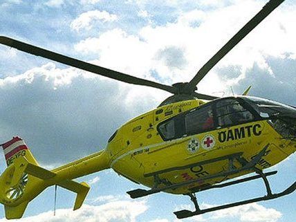 Ein Rettungshubschrauber brachte die schwangere Frau ins Spital