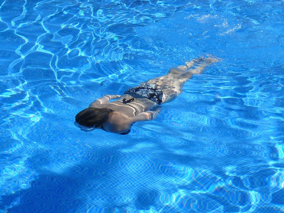 swim-422546_960_720 swim-422546_960_720