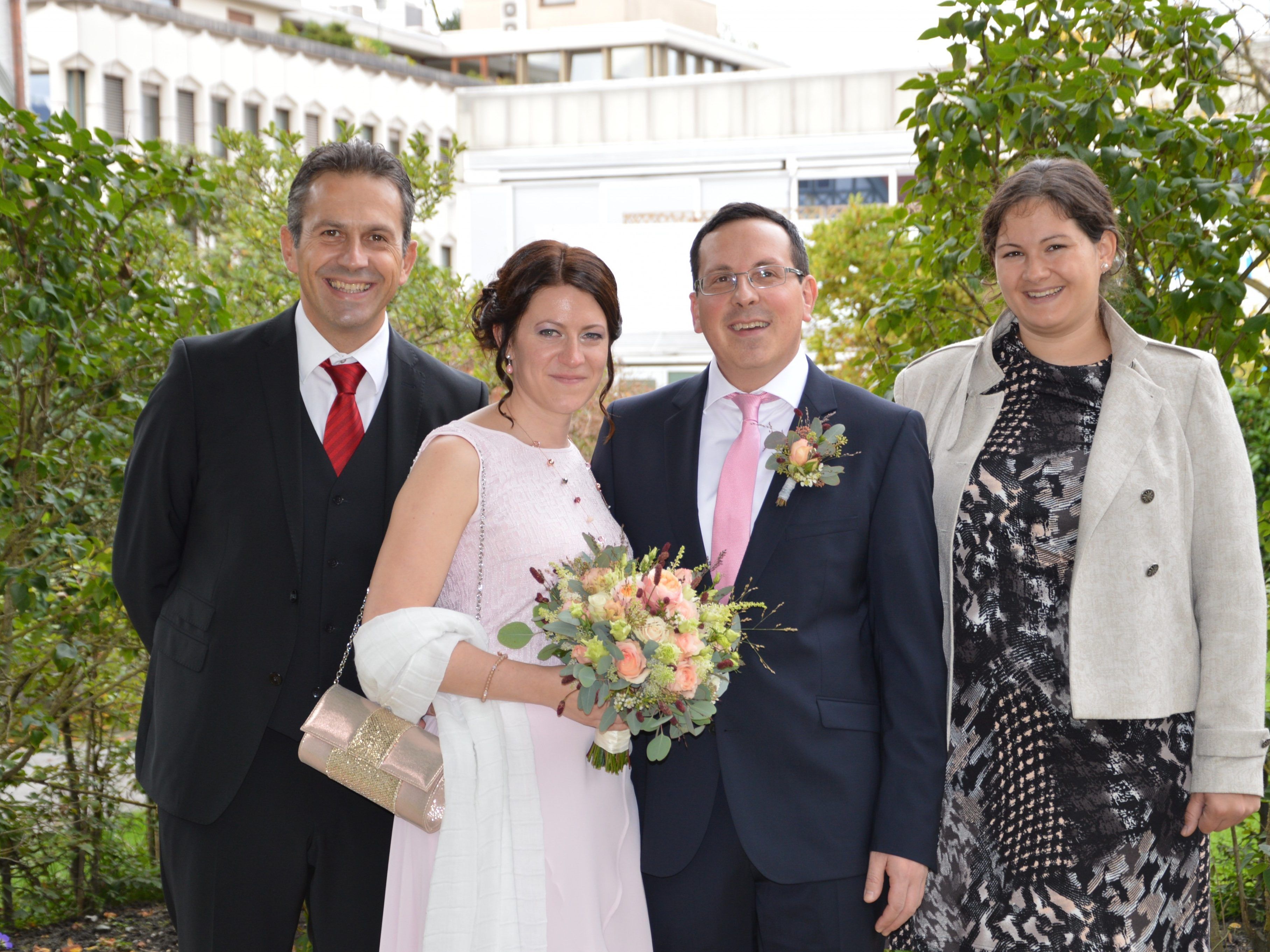 Anna Mayer und Michael Schwärzler haben geheiratet. Anna Mayer und Michael Schwärzler haben geheiratet.