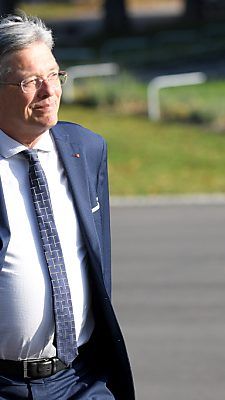 Kärntens Landeshauptmann Kaiser stärkt Kern den Rücken