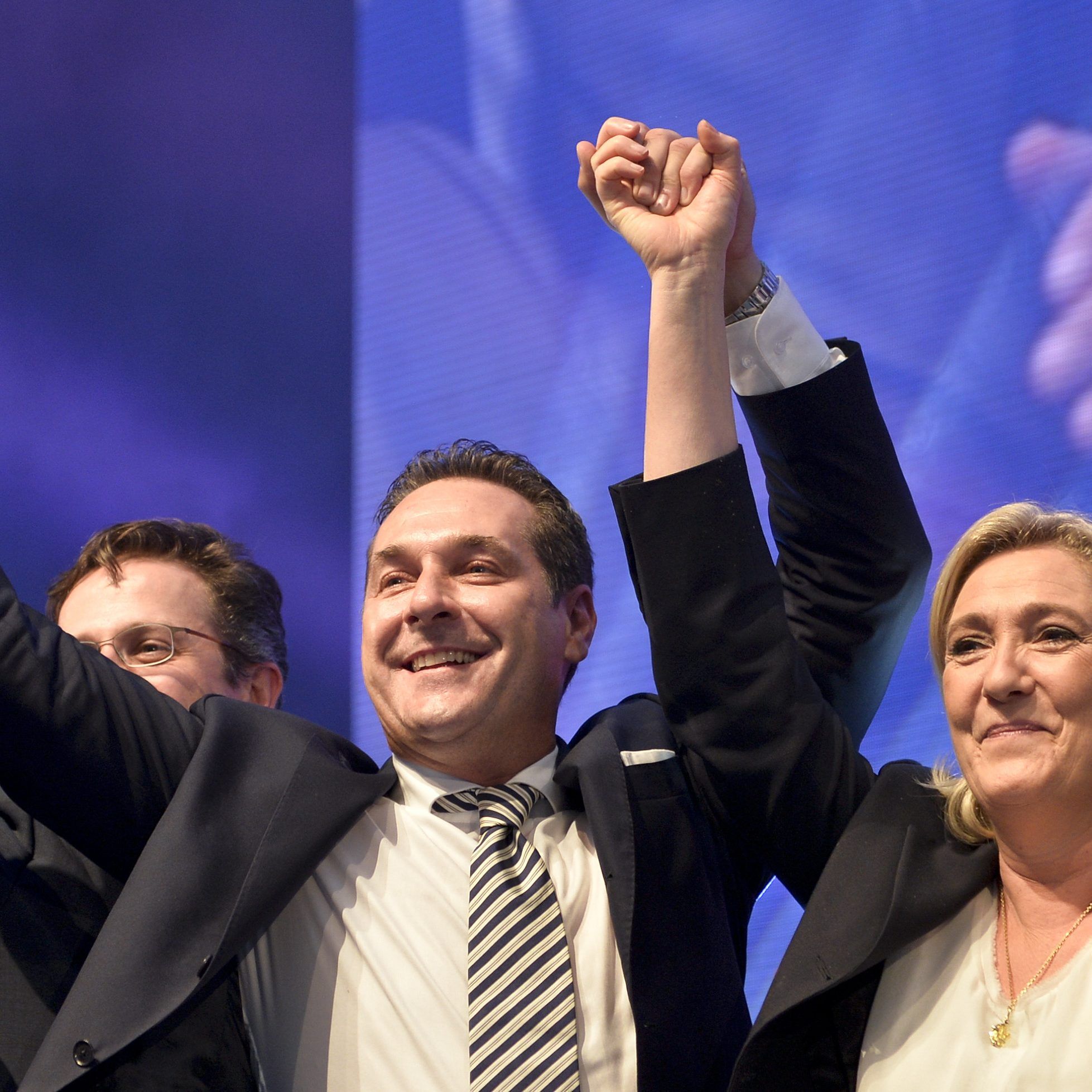 Rechtspopulisten in mehreren Ländern an Regierung beteiligt.