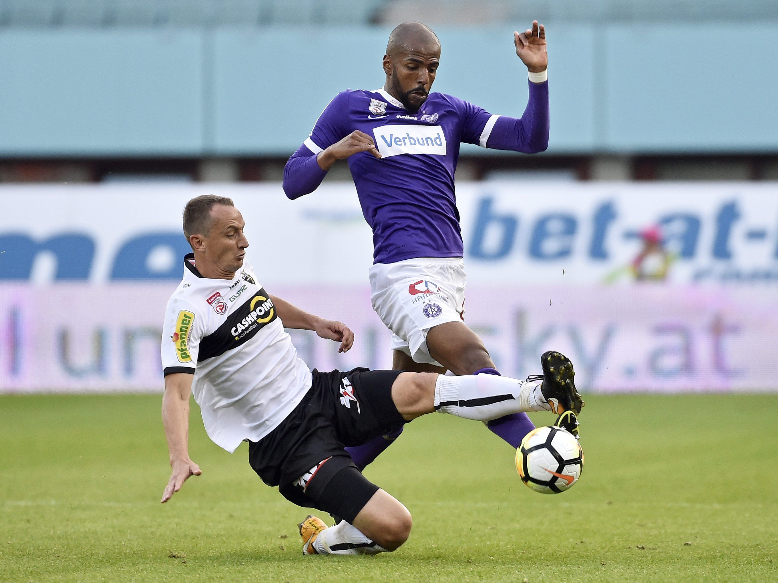 Austria-Verteidiger Ruan verletzte sich im Heimspiel gegen Altach am Oberschenkel.