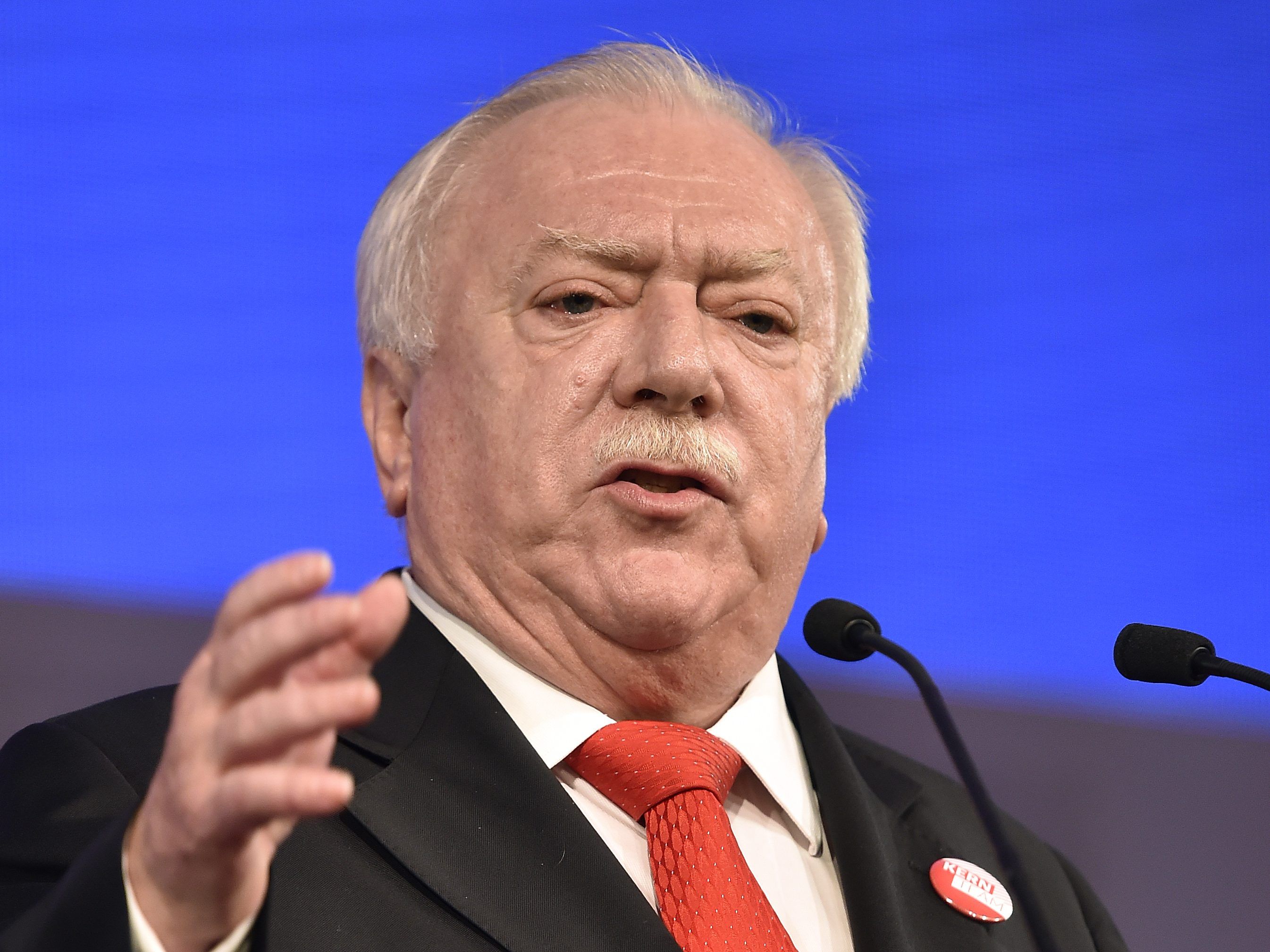 Wiens Bürgermeister warnt vor einer Parteispaltung der SPÖ bei einer Koalition mit der FPÖ.