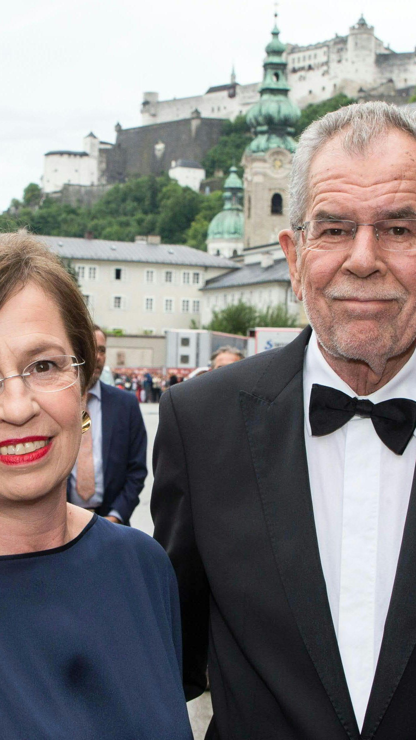 Schmidauer muss sich um neuen Job umsehen.