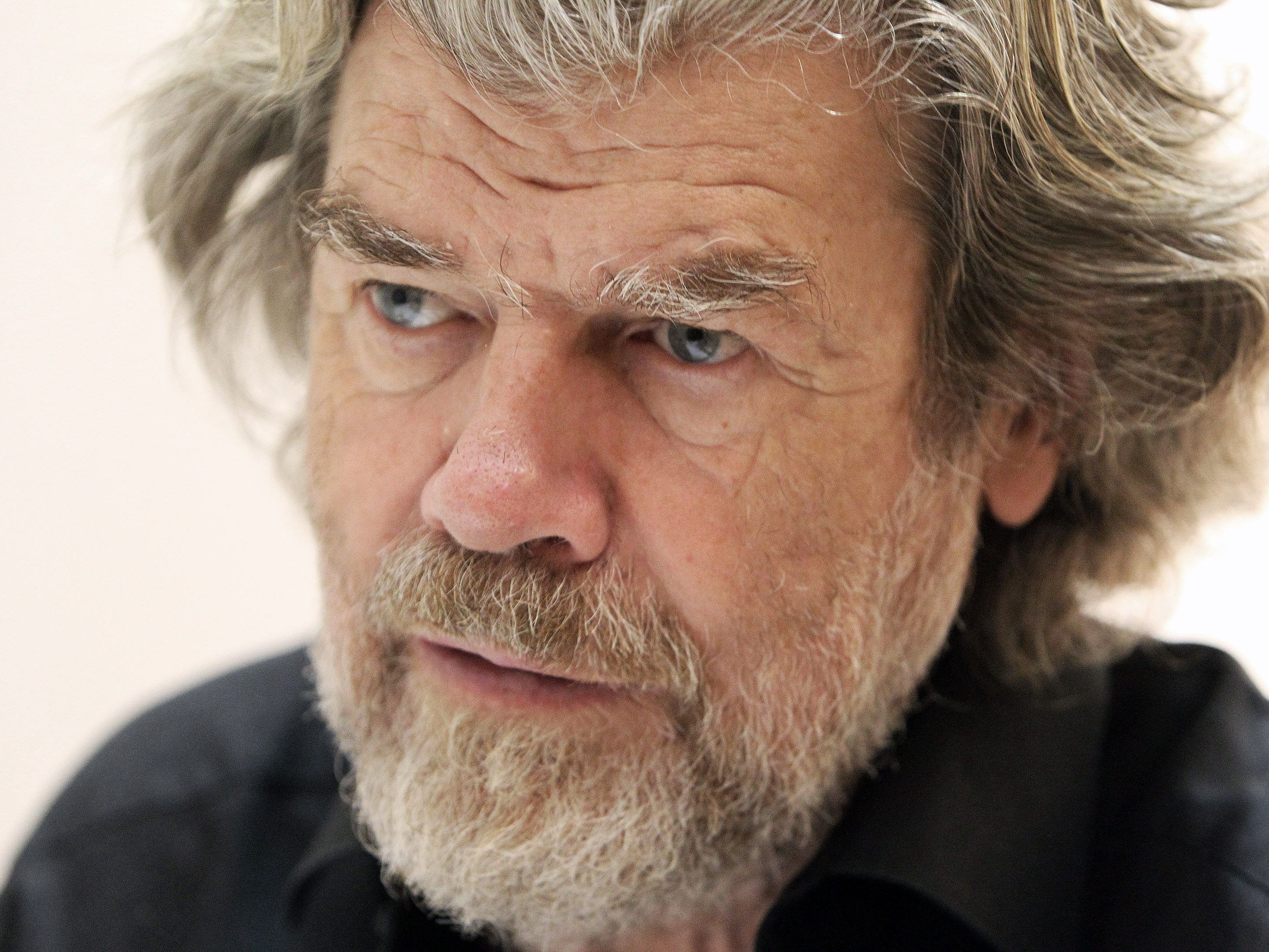 Der Südtiroler Extrembergsteiger Reinhold Messner warnt vor einem Rechtsruck in Österreich
