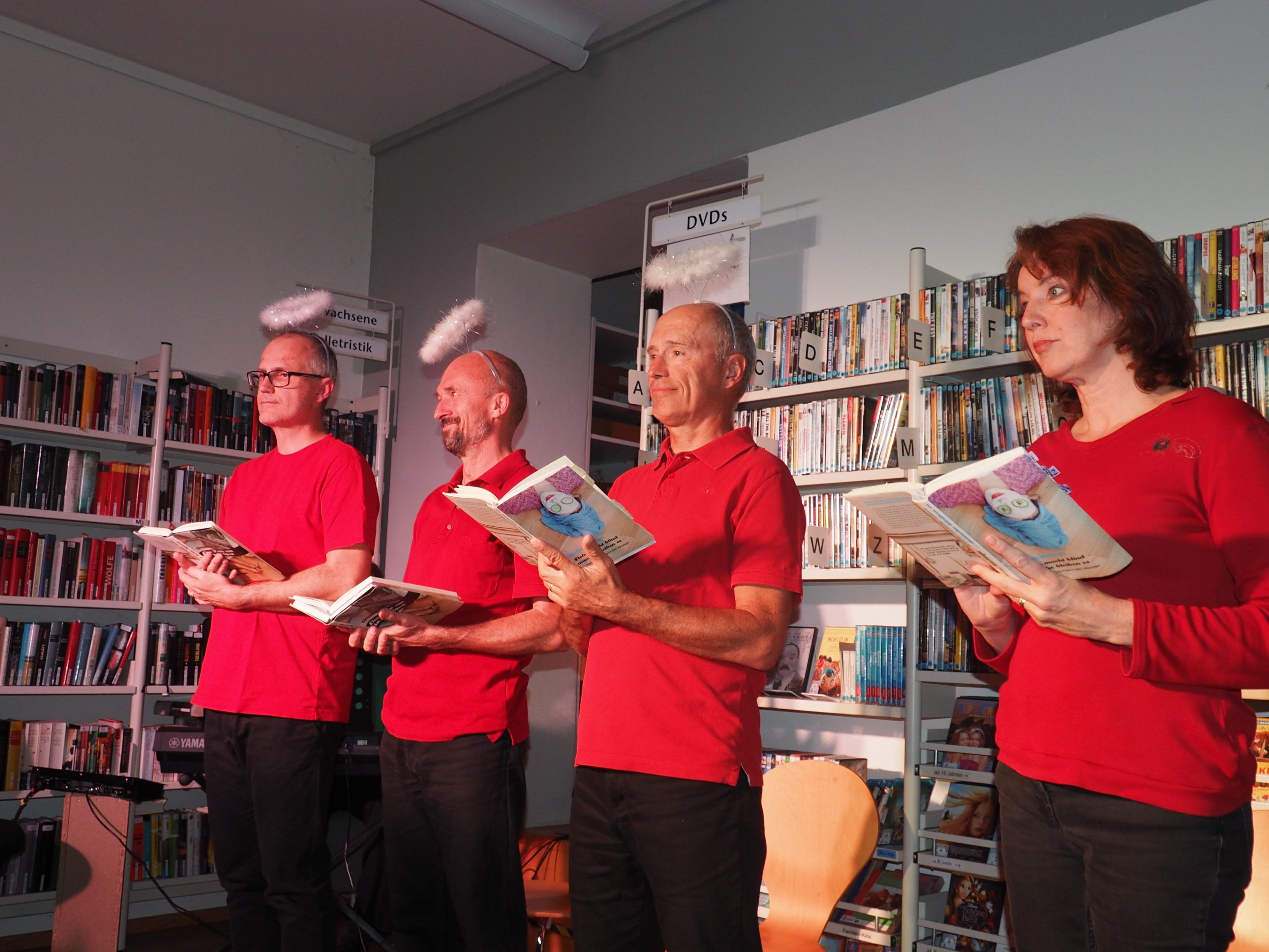 Theater Phoenix in der Bibliothek Frastanz