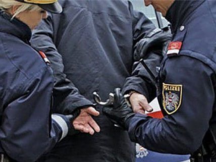 Der Jugendliche wurde festgenommen.