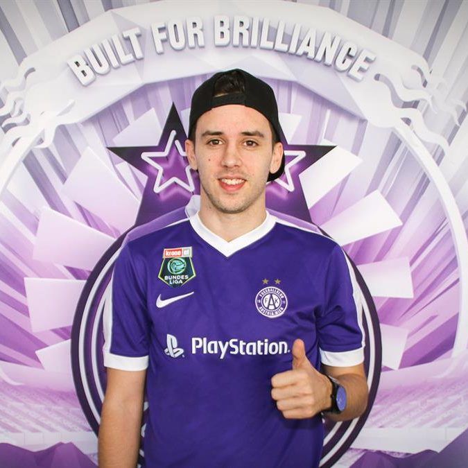 David Klapil spielt für die Wiener Austria professionell FIFA 18.