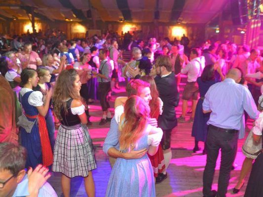 Die Steirer sorgten für prächtige Stimmung auf der Wiener Wiesn.