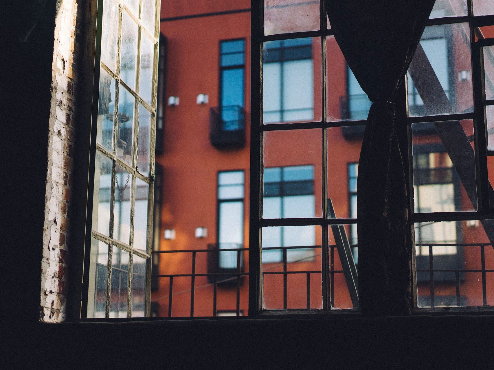 Ein Fünfjähriger stürzte in Wien aus einem Fenster in den Tod