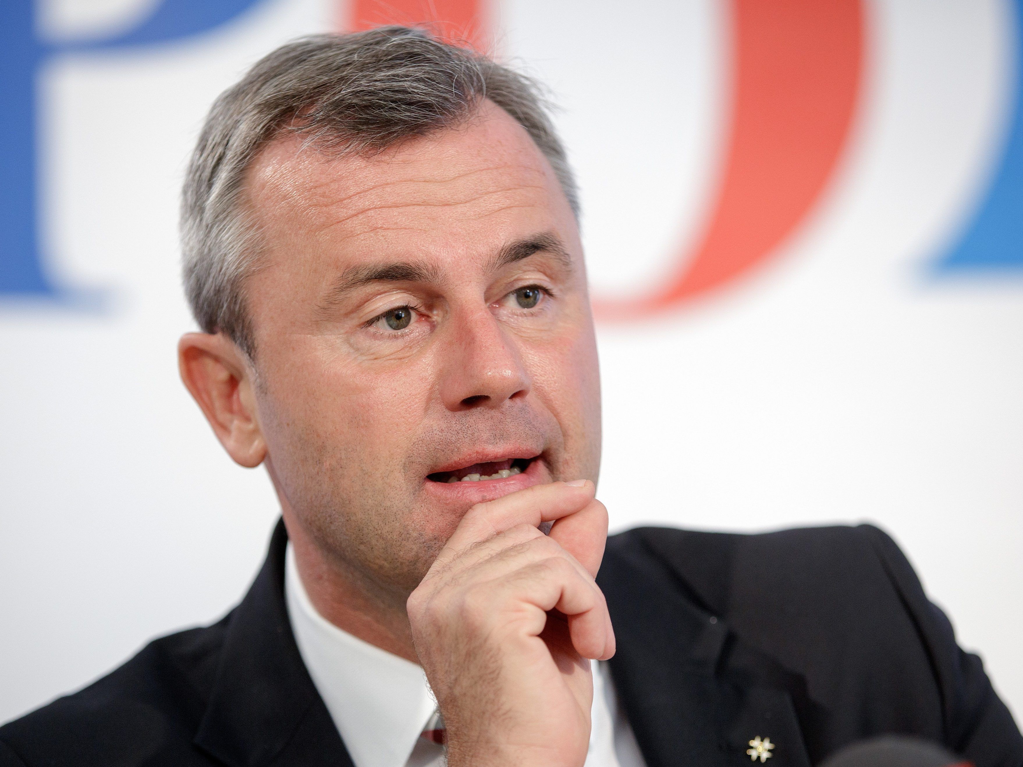 Norbert Hofer spricht im APA-Interview über die Koalitionsverhandlungen.