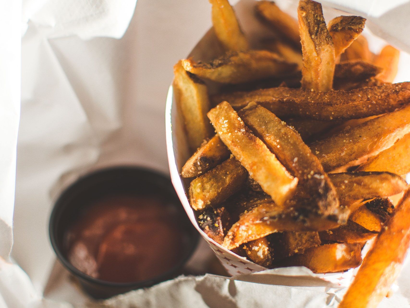 Die Pommes Frites von 20 Wiener Betrieben wurden auf Acrylamid getestet.