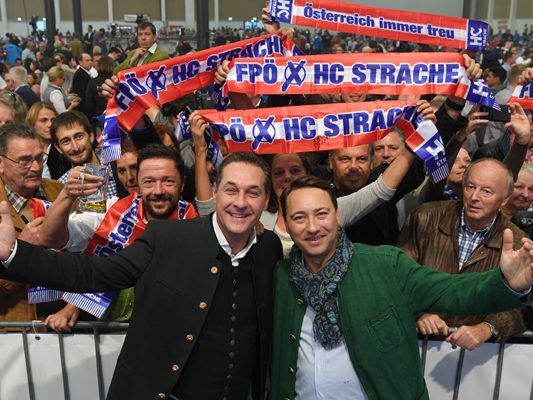 Zwischen Haimbuchner und Strache soll es keine Missstimmung geben.