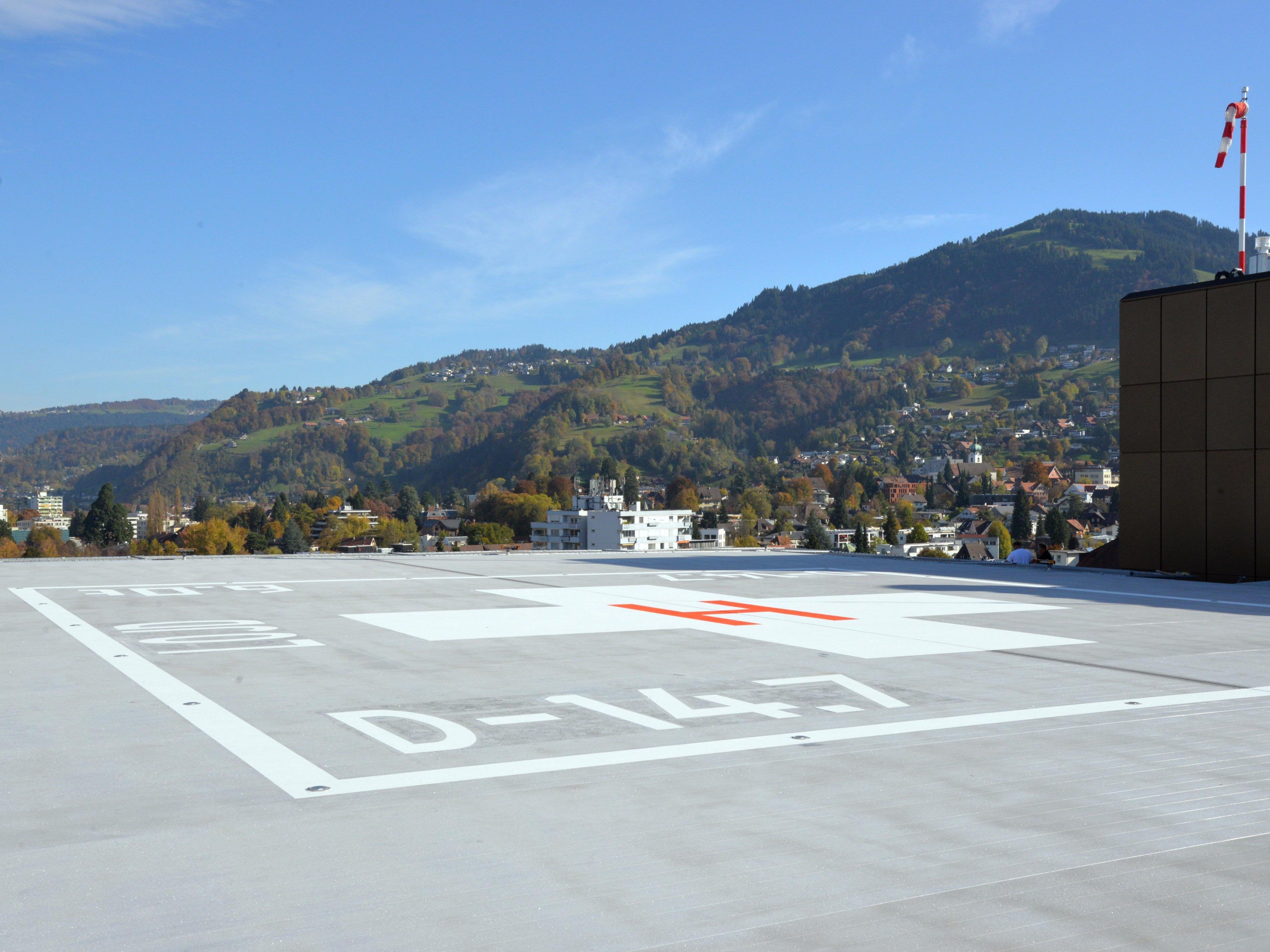 Landeplattform entspricht den internationalen Vorschriften für Ambulanz- und Rettungsflüge