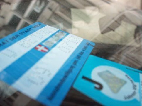 Knapp 40.000 Bewohner nahmen an der Parkpickerl-Befragung teil. Knapp 40.000 Bewohner nahmen an der Parkpickerl-Befragung teil.