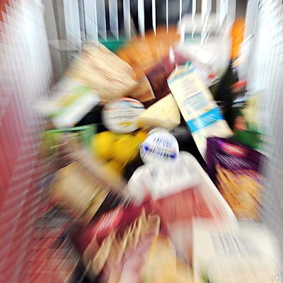 Ein Warenkorb mit Markenwaren ist doppelt so teuer wie Billigwarenkorb