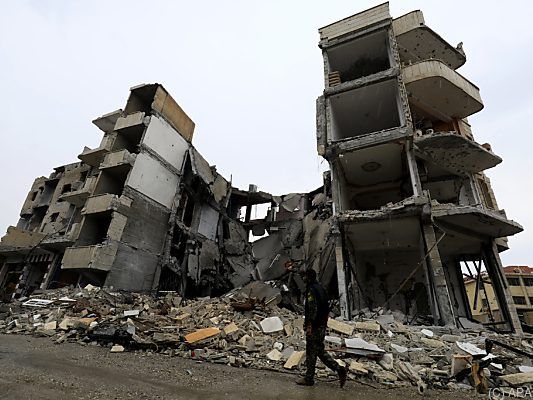 Raqqa ist heute eine zerstörte Stadt Raqqa ist heute eine zerstörte Stadt