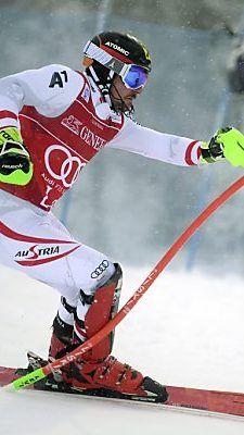 Hirscher mit gutem ersten Durchgang beim Comeback