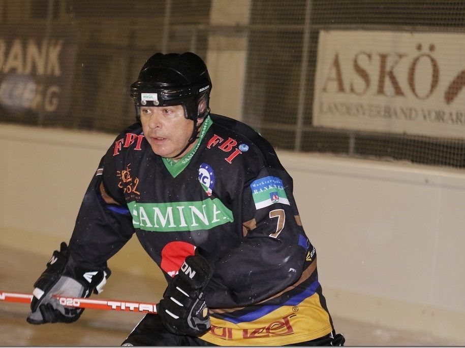 Ex Fußball Nationalspieler von Liechtenstein Martin Oehry spielt bei HC Samina Rankweil II