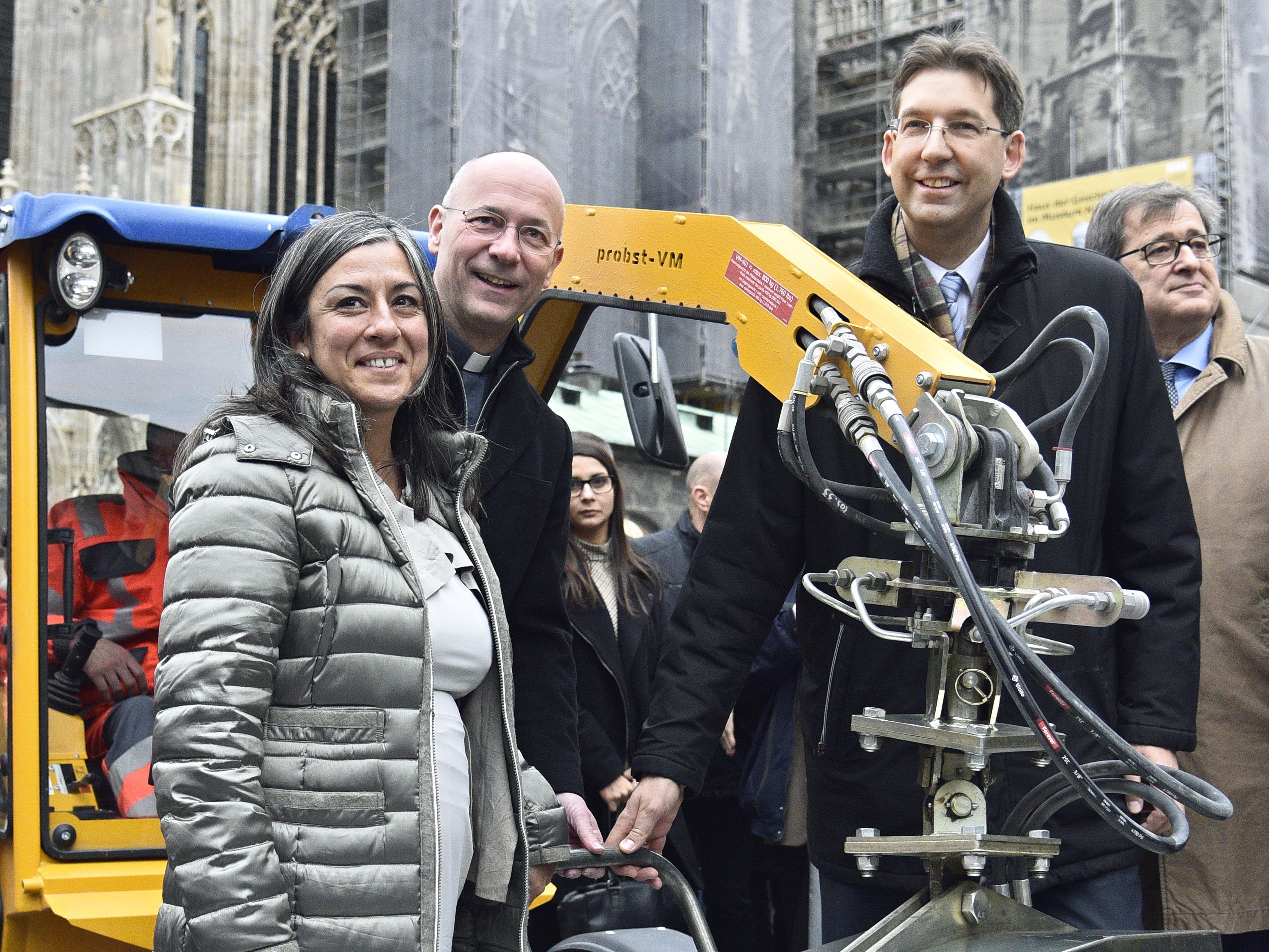 Die Arbeiten am Wiener Stephansplatz sind abgeschlossen. Die Arbeiten am Wiener Stephansplatz sind abgeschlossen.