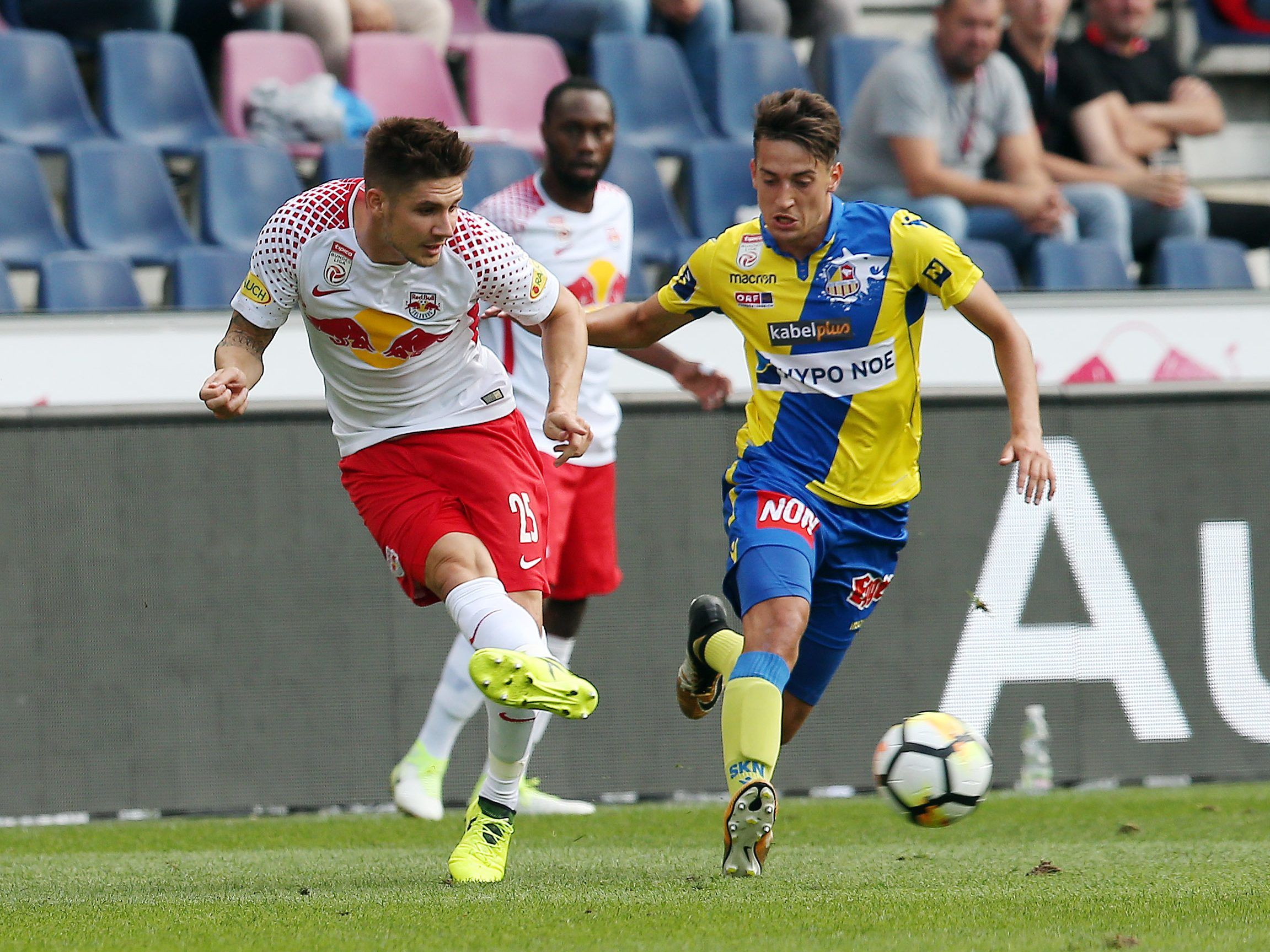 Live-Ticker zum Spiel SKN St. Pölten gegen Red Bull Salzburg ab 16.30 Uhr.