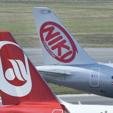 TUIfly meldet die Rücknahme "mehrerer" Flugzeuge von Niki an.