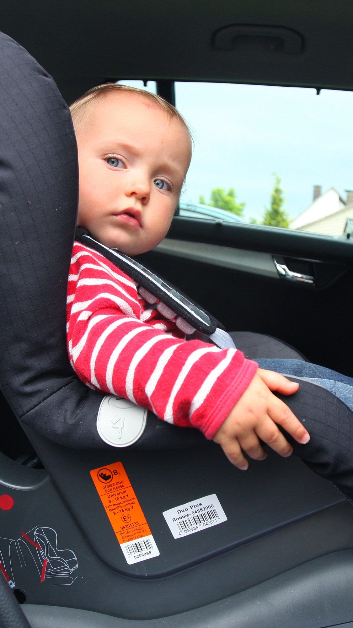 Einer der Kindersitze fiel komplett durch.