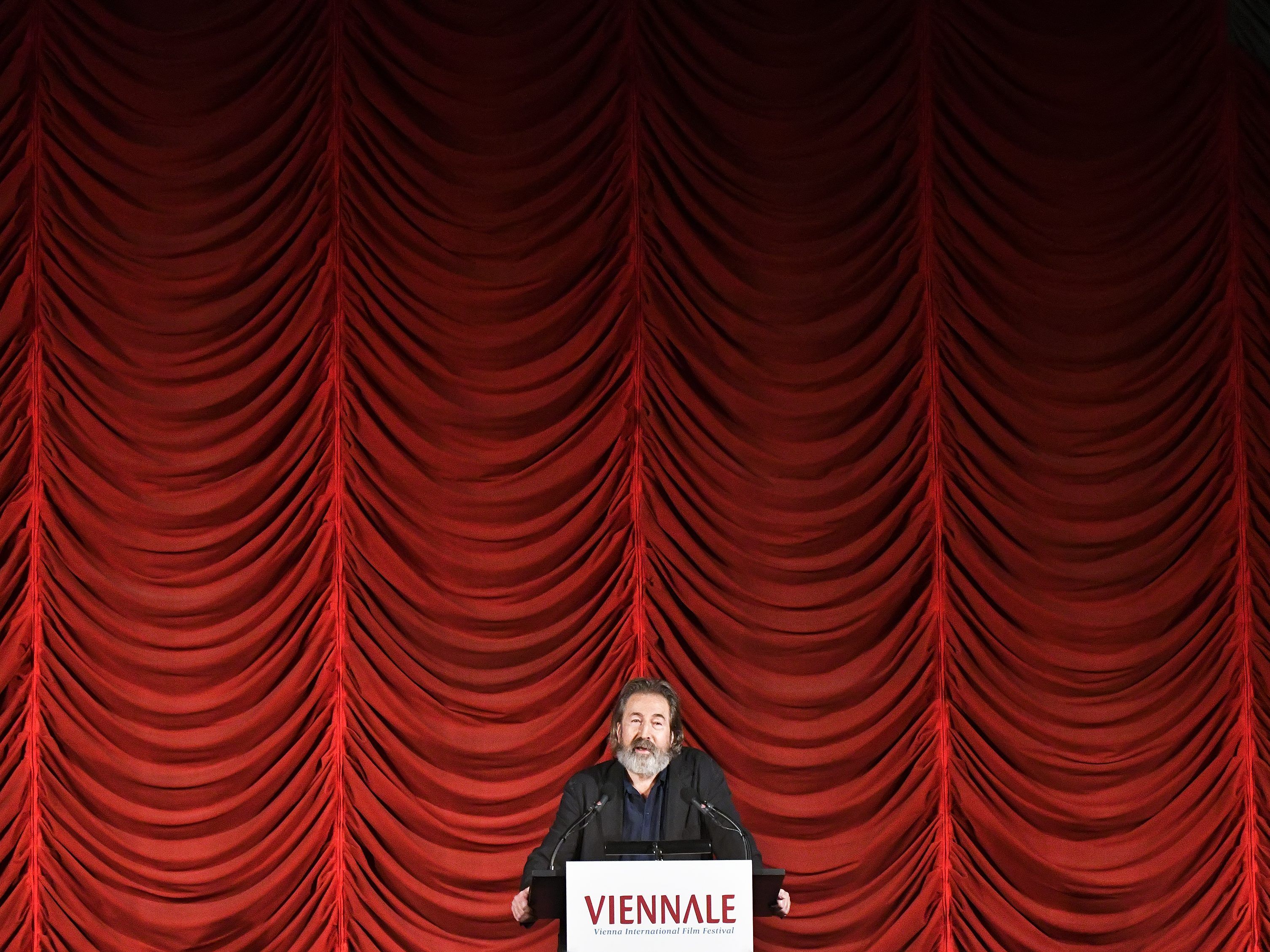 Nach dem überraschenden Tod von Hans Hurch wird nach einer neuen Viennale-Leitung gesucht. Nach dem überraschenden Tod von Hans Hurch wird nach einer neuen Viennale-Leitung gesucht.