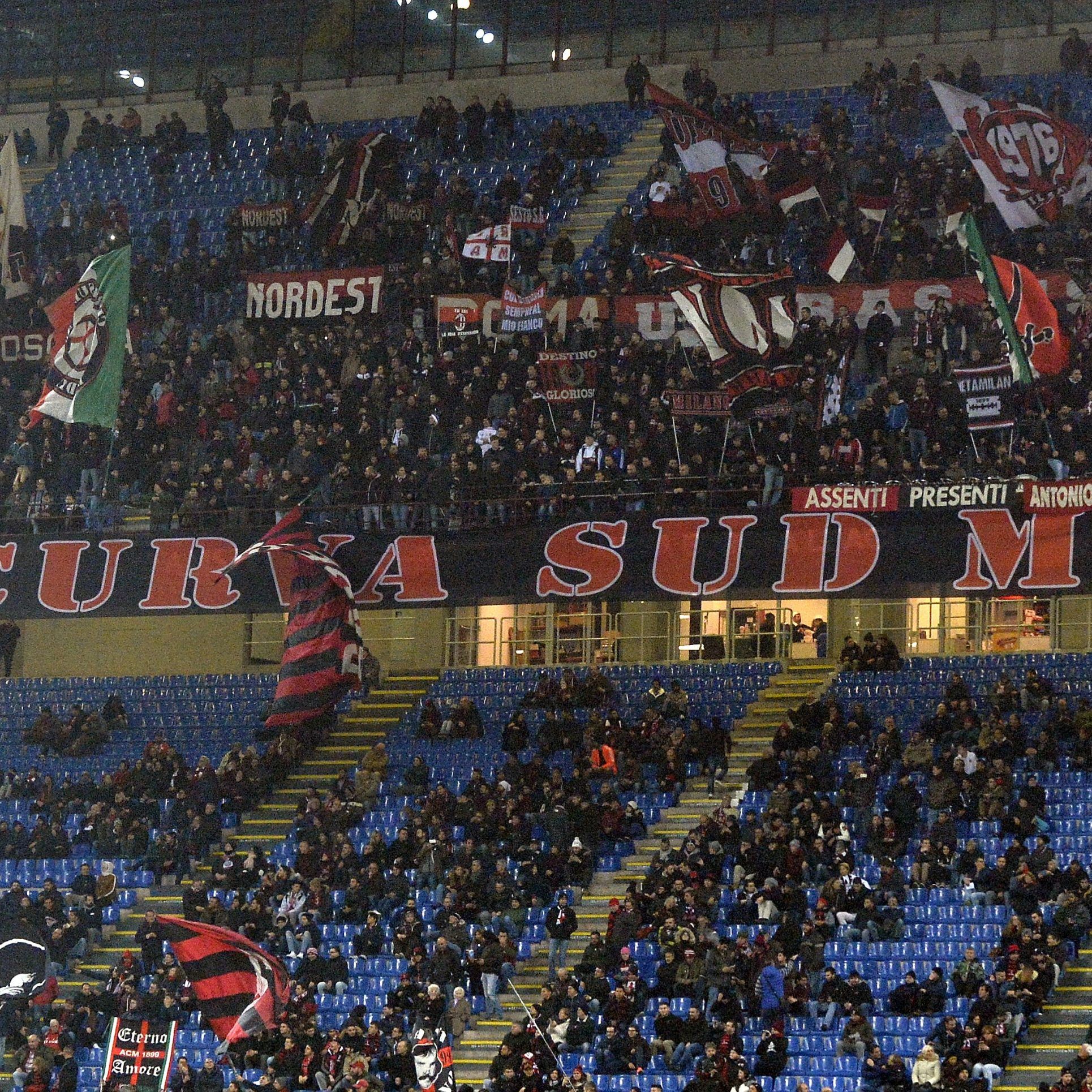 Im San-Siro-Stadion beim Spiel der der Austria Wien gegen AC Milan