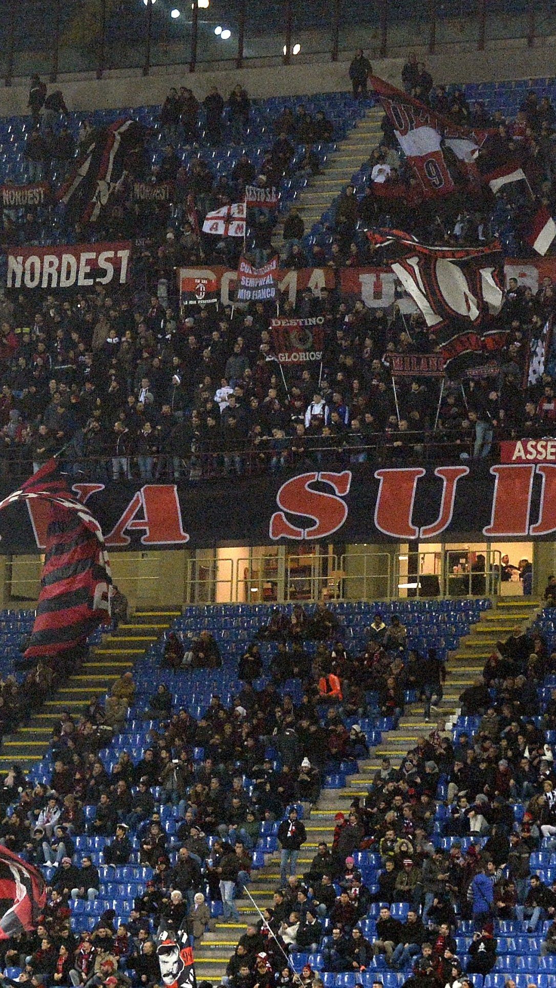 Im San-Siro-Stadion beim Spiel der der Austria Wien gegen AC Milan