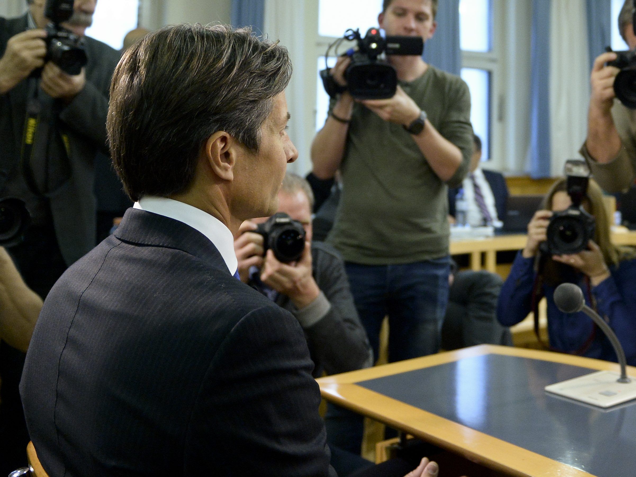 Der Korruptionsprozess gegen KHG und weitere Angeklagte startet Mitte Dezember