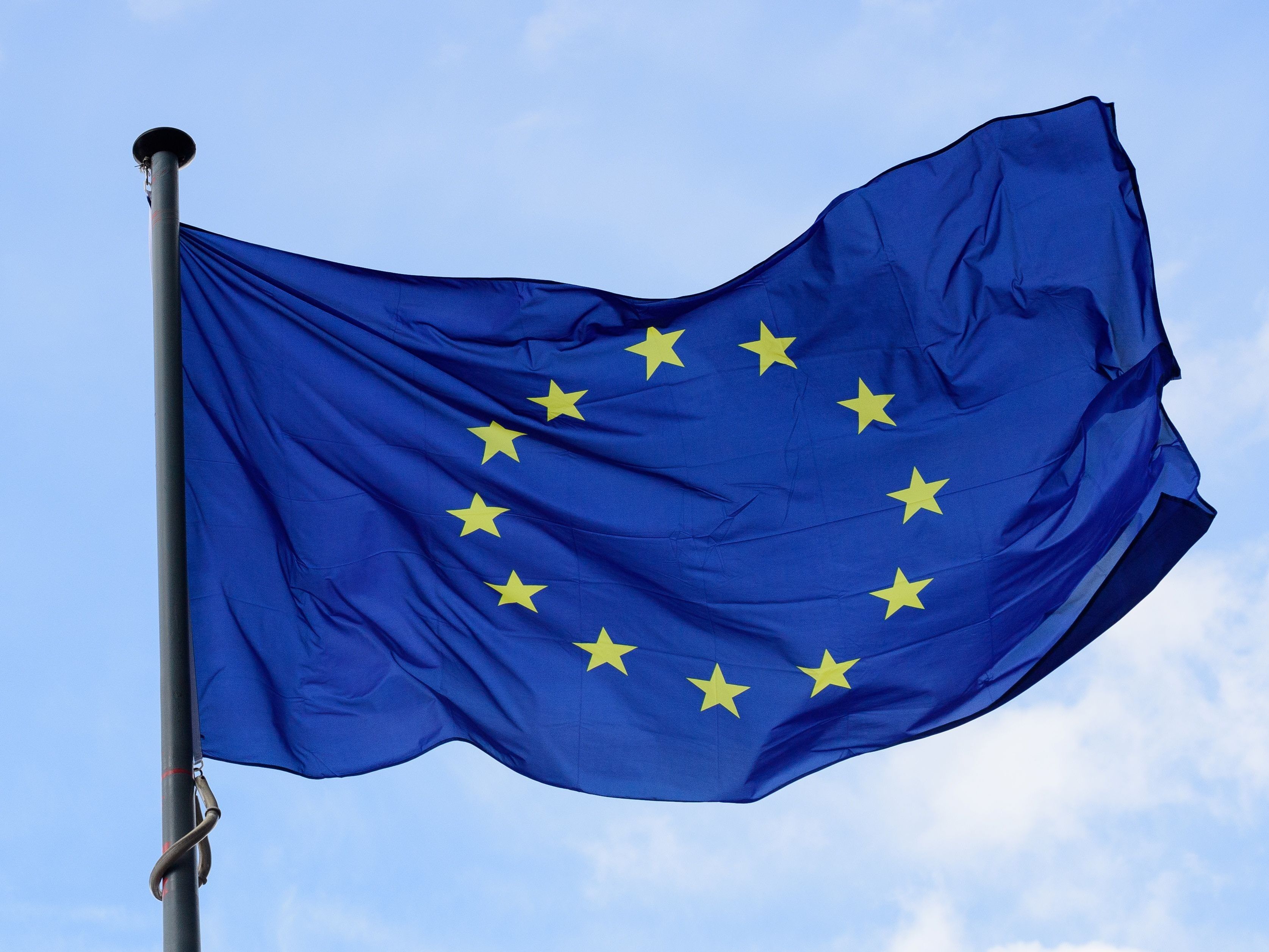 2016 war ein Rekordjahr der Einbürgerungen in die EU. 2016 war ein Rekordjahr der Einbürgerungen in die EU.